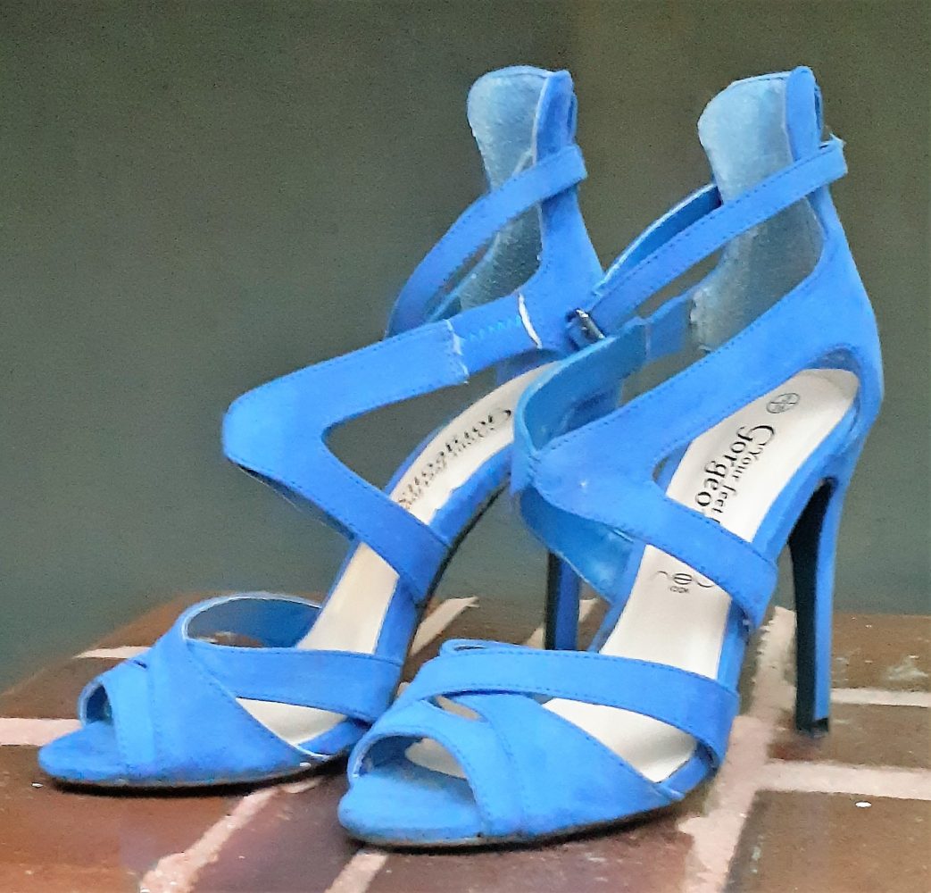 Suede ankle strap, high heels, Electric blue, by ‘Look’ size 36 | RetroJam