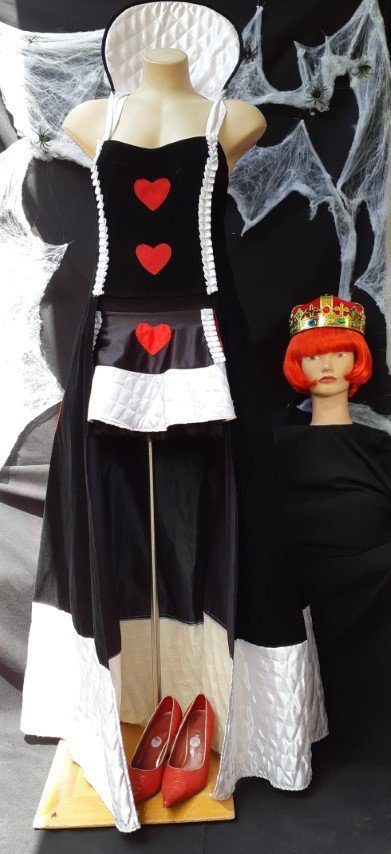 Queen of Hearts costume with wig and crown, size 14-16