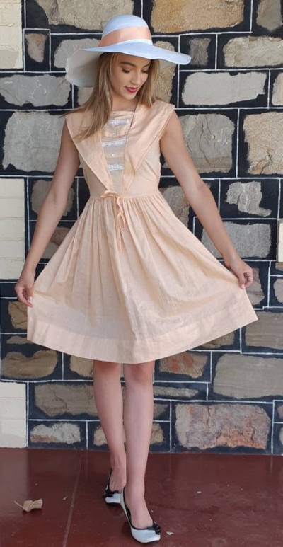 1950's Cotton day dress, apricot, USA, by 'Arlene Airess' size 6