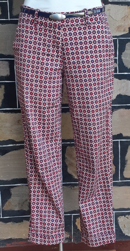 Hipster cut pants, 3/4 length, cotton/elastane, blue printed, by 'Skinny' .