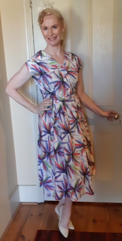1940's day dress, cotton, cream floral print, handmade, size 12