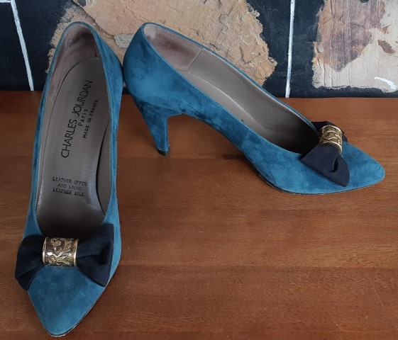 Suede Court Shoe, Sea Blue, by 'Charles Jourdan' of France, size 8b