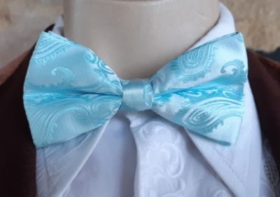 Bow Tie, pale blue, satin polyester, by 'Jon Vandyk', Holland