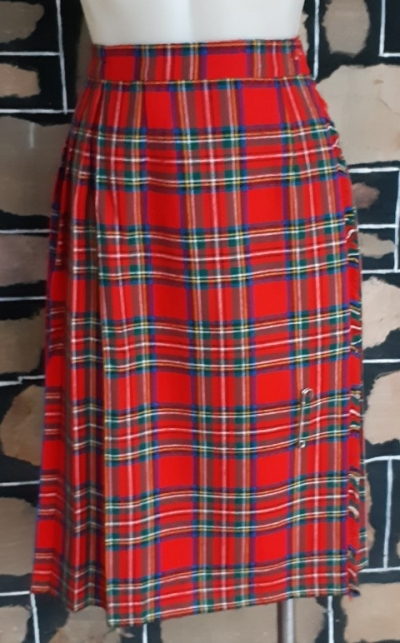 1960's Kilt, Red, Wool, by 'Elite' of Melbourne, size 10-12